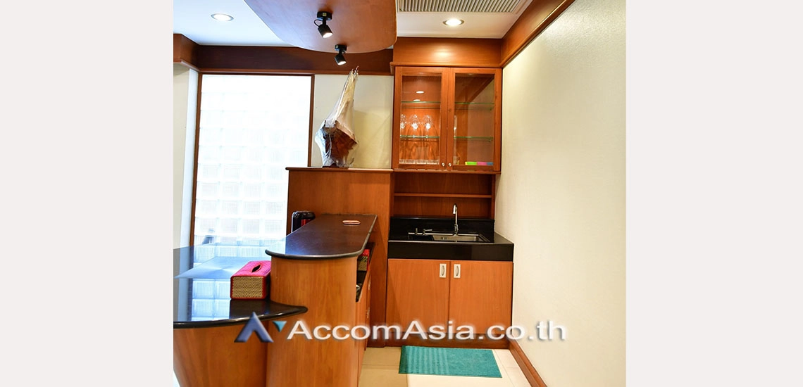 10  4 br House for rent and sale in Phaholyothin ,Bangkok BTS Saphan-Kwai AA30003
