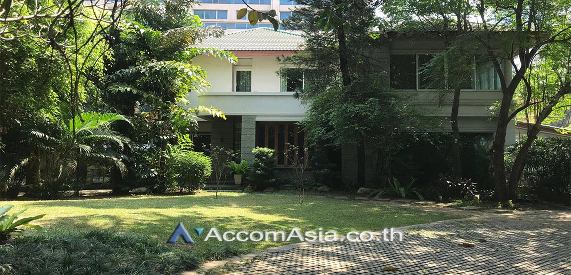 12  4 br House for rent and sale in Phaholyothin ,Bangkok BTS Saphan-Kwai AA30003