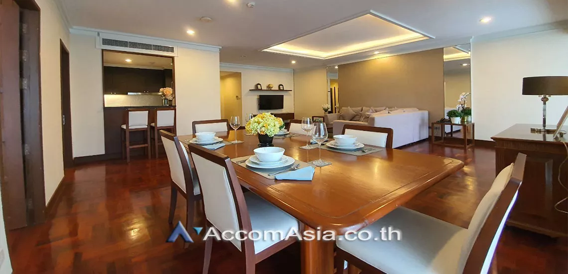 unit 2 Bedrooms  Apartment For Rent in Ploenchit, Bangkok  near BTS Ploenchit (AA30008)
