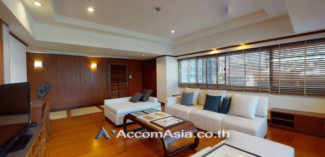  4 Bedrooms  Condominium For Rent & Sale in Sukhumvit, Bangkok  near BTS Asok - MRT Sukhumvit (AA30009)
