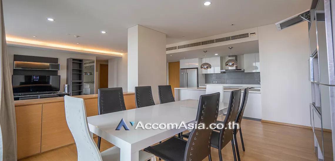 unit 2 Bedrooms  Condominium For Rent in Sukhumvit, Bangkok  near BTS Thong Lo (AA30012)