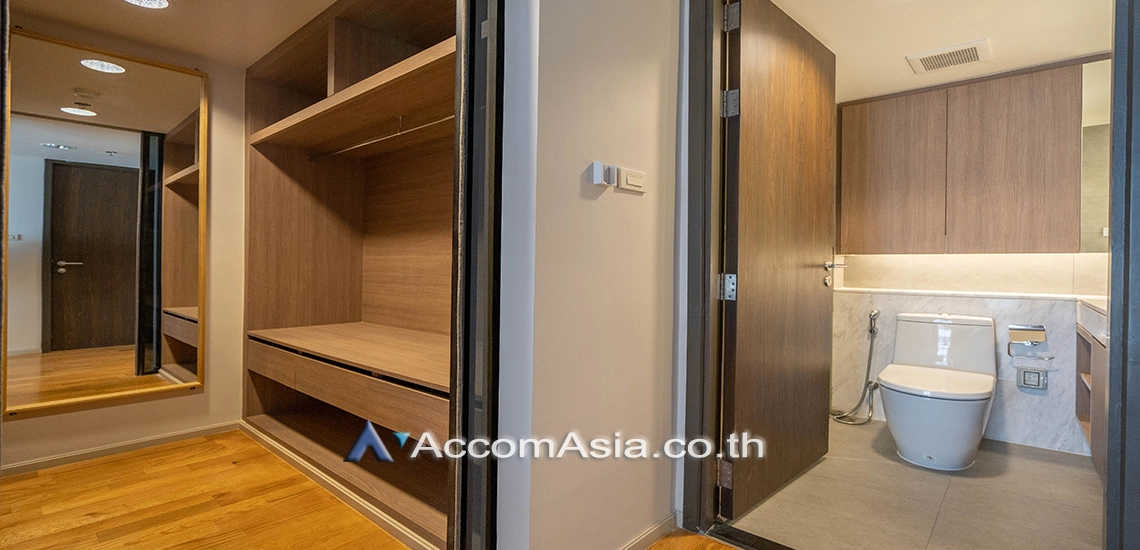 5  3 br Apartment For Rent in Sukhumvit ,Bangkok BTS Phrom Phong at Modern Apartment AA30017