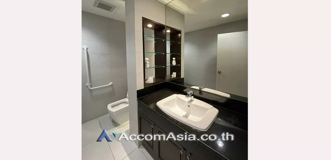 15  3 br Condominium For Rent in Ploenchit ,Bangkok BTS Chitlom at Tonson Court AA30021
