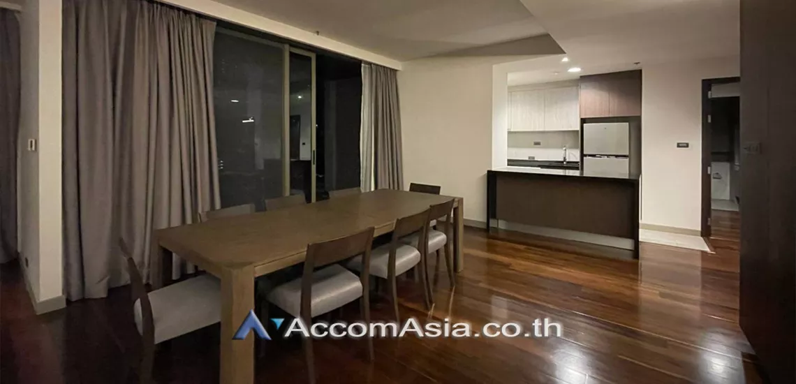 7  3 br Apartment For Rent in Sukhumvit ,Bangkok BTS Phrom Phong at Modern Apartment AA30024