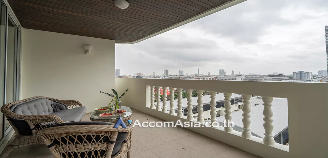 5  2 br Apartment For Rent in Sathorn ,Bangkok BTS Chong Nonsi at Perfect For Family 14454