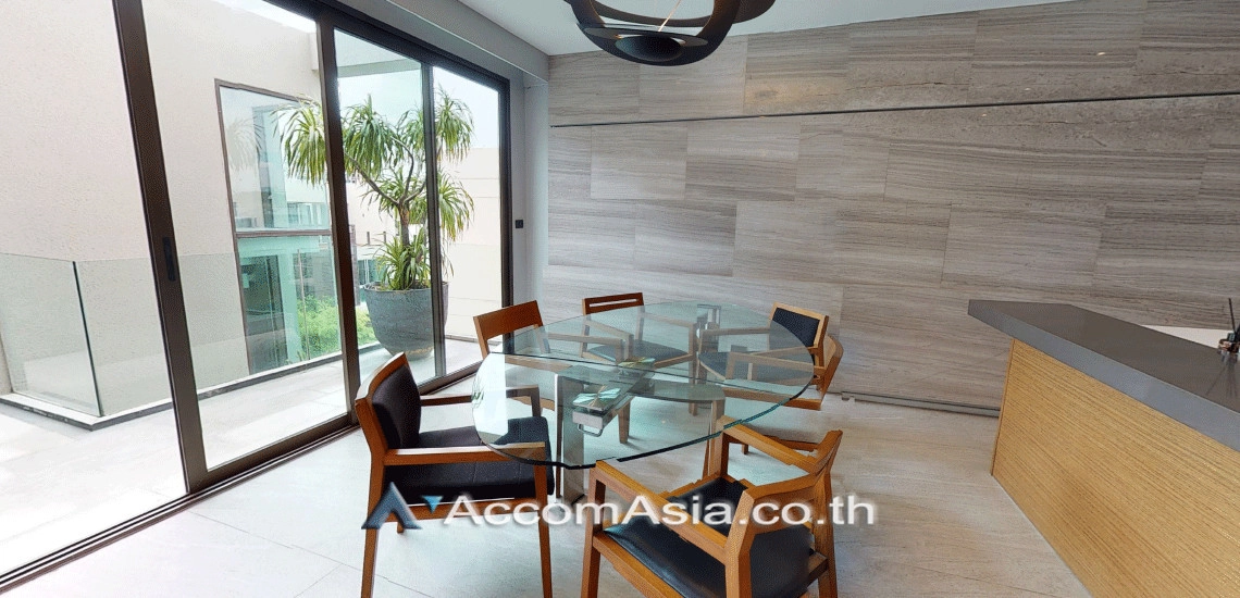 unitPrivate Swimming Pool, Duplex Condo | Large private condo in Sathorn surrounded by greenery and tranquility (AA30030)