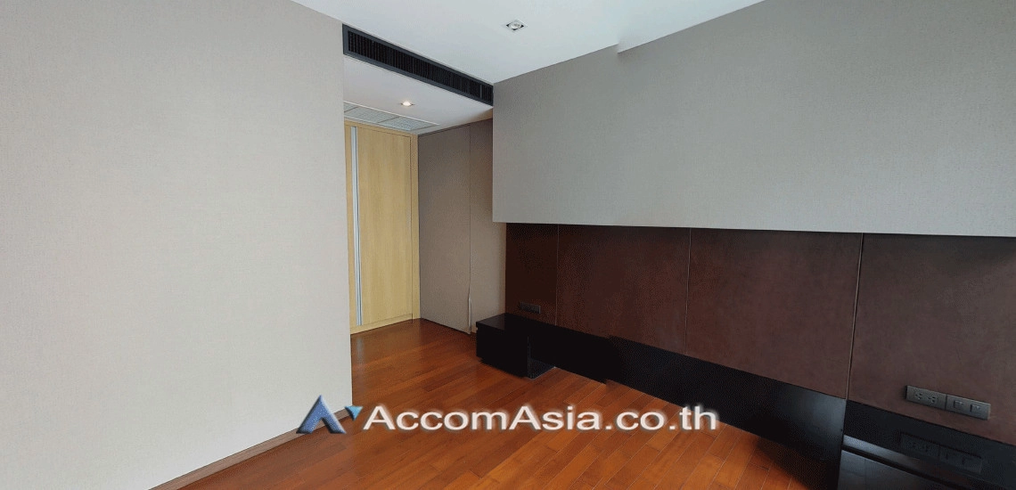 5  3 br Condominium For Rent in Sathorn ,Bangkok BTS Chong Nonsi at Baan Lux Sathorn AA30030