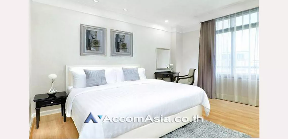 unit 2 Bedrooms  Apartment For Rent in Ploenchit, Bangkok  near BTS Chitlom (AA30035)