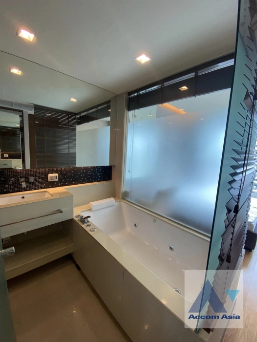 15  2 br Condominium for rent and sale in Silom ,Bangkok BTS Chong Nonsi at The Address Sathorn AA30041