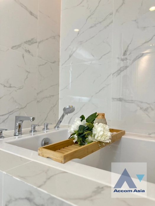 19  2 br Condominium for rent and sale in Ploenchit ,Bangkok BTS Ploenchit at Oriental Residence Bangkok AA30046