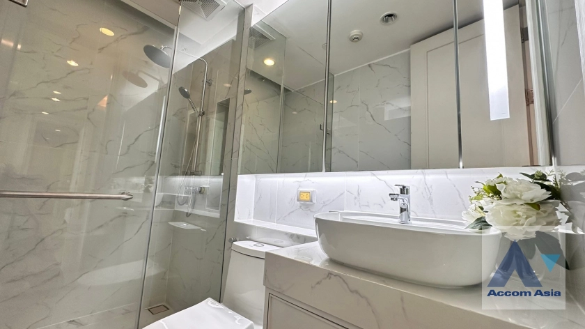 22  2 br Condominium for rent and sale in Ploenchit ,Bangkok BTS Ploenchit at Oriental Residence Bangkok AA30046