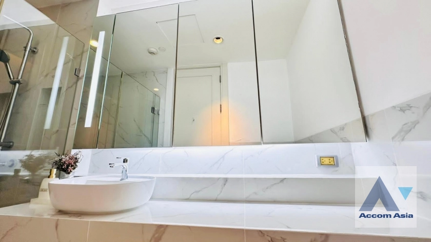 18  2 br Condominium for rent and sale in Ploenchit ,Bangkok BTS Ploenchit at Oriental Residence Bangkok AA30046