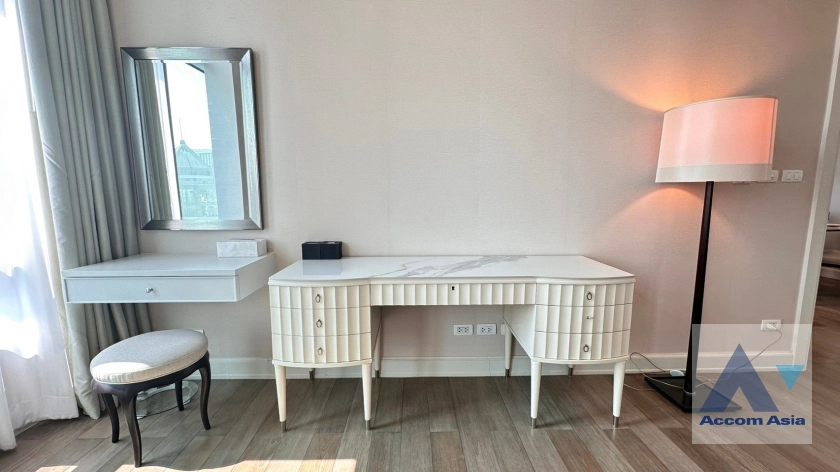 23  2 br Condominium for rent and sale in Ploenchit ,Bangkok BTS Ploenchit at Oriental Residence Bangkok AA30046