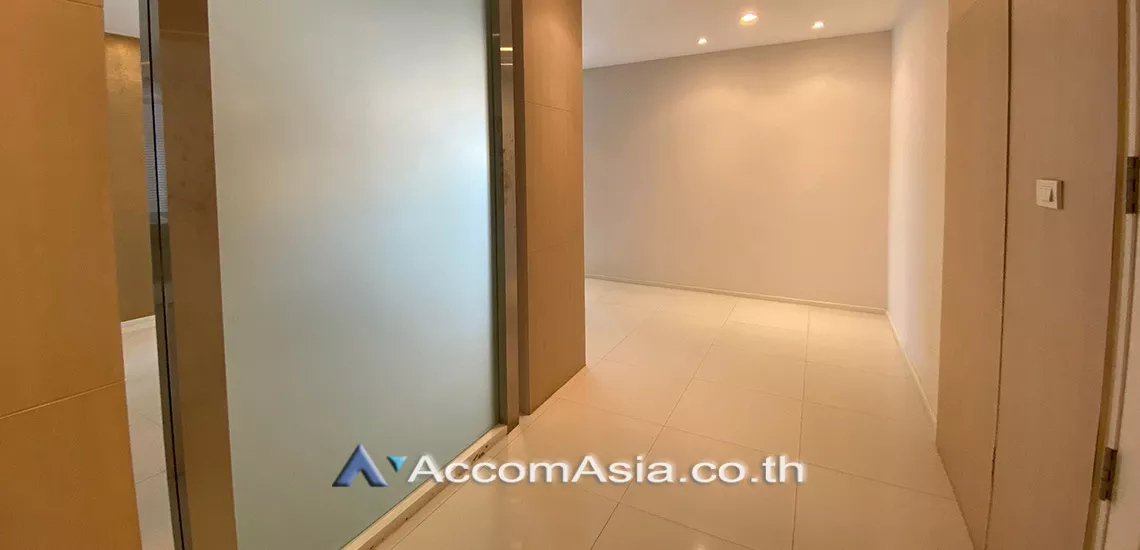 15  2 br Condominium For Rent in Ploenchit ,Bangkok BTS Chitlom at Grand Langsuan AA30050