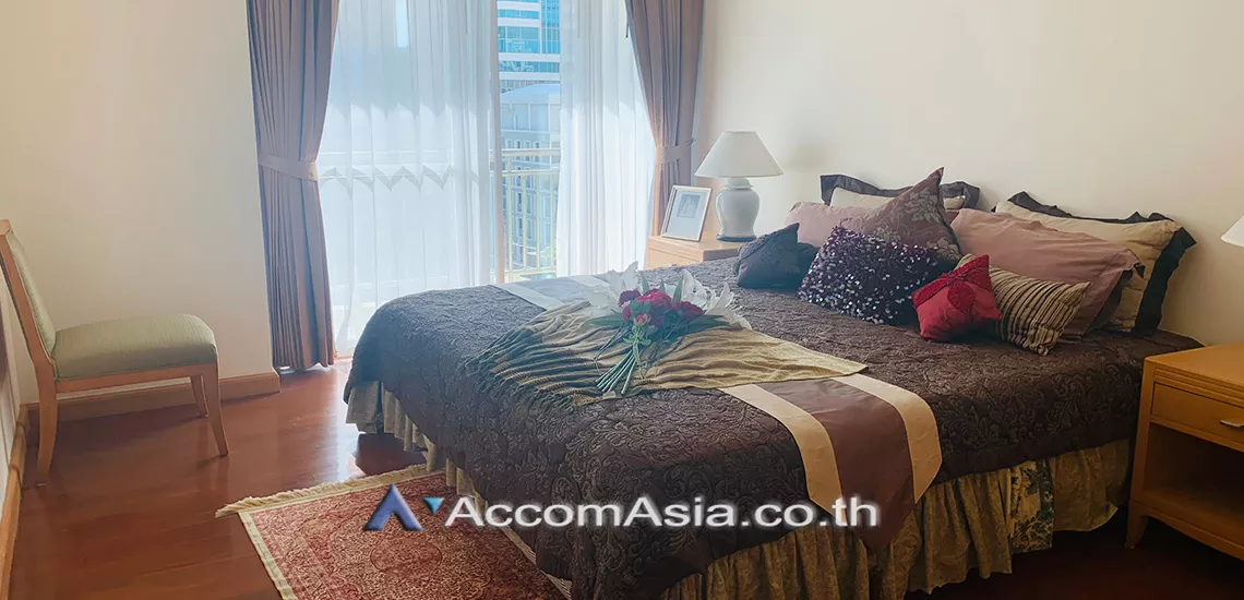 5  3 br Apartment For Rent in Sukhumvit ,Bangkok BTS Phrom Phong at Apartment with Top Facilities, Close to Emshere AA30056