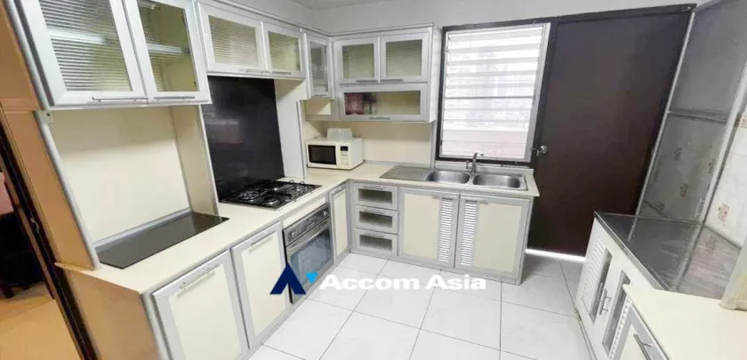 6  3 br Condominium For Rent in Sukhumvit ,Bangkok BTS Ekkamai at Empire House AA30068