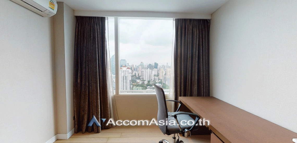 unit 3 Bedrooms  Condominium For Rent in Sukhumvit, Bangkok  near BTS Thong Lo (AA30072)