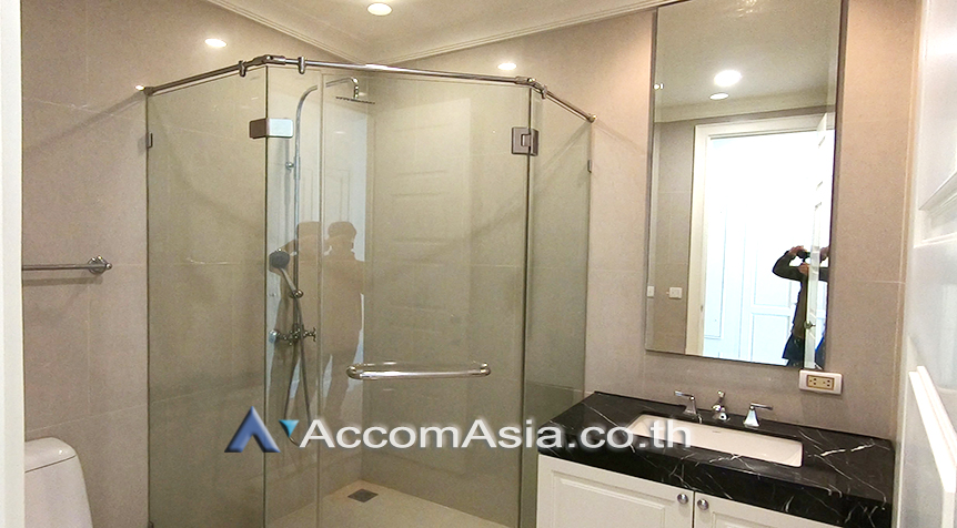 10  3 br Condominium For Rent in Sukhumvit ,Bangkok BTS Phrom Phong at Royce Private Residences AA30082