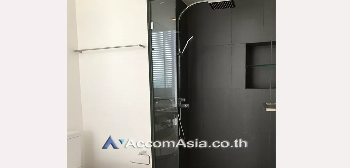 10  2 br Condominium For Rent in Sukhumvit ,Bangkok BTS Ekkamai at The Lofts Ekkamai  AA30084