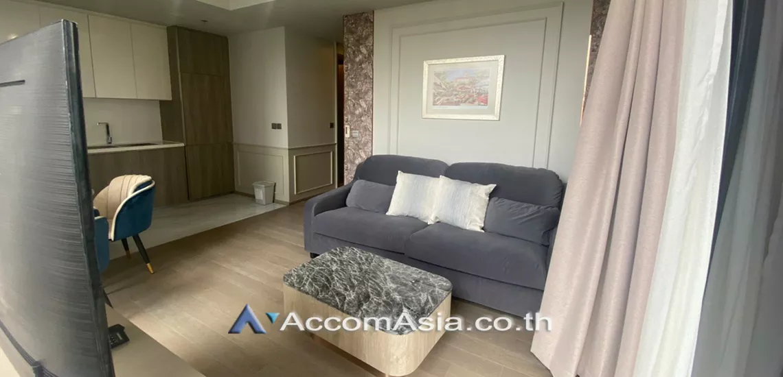 unitCeles Asoke Condominium