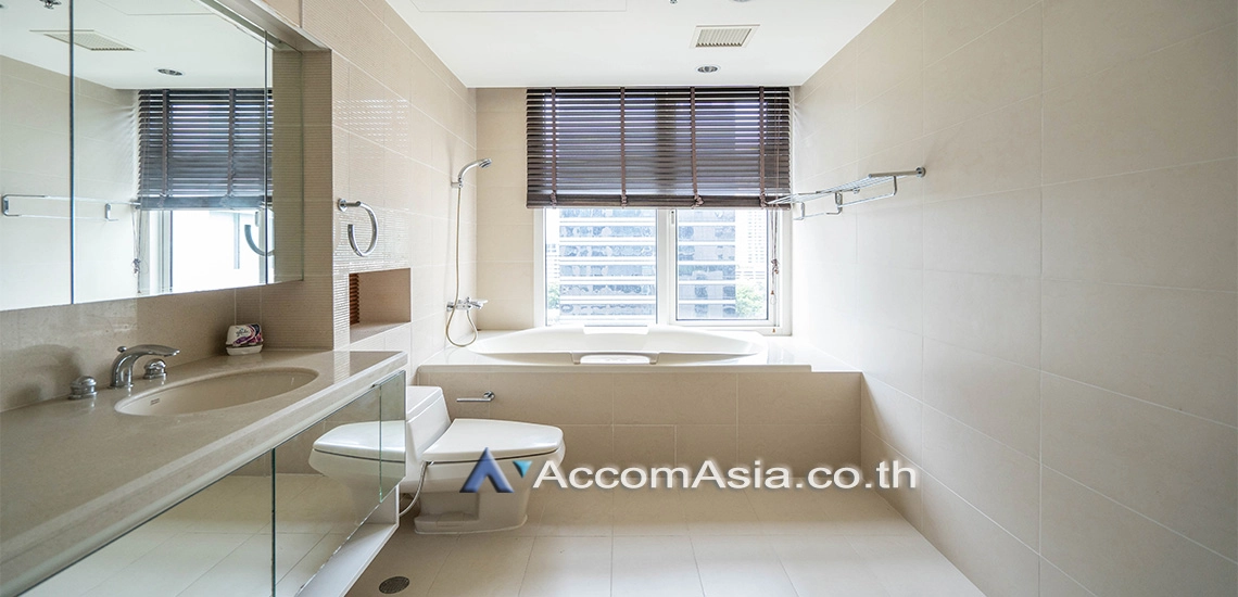 11  4 br Condominium for rent and sale in Silom ,Bangkok BTS Sala Daeng - MRT Silom at Royal Saladaeng AA30099
