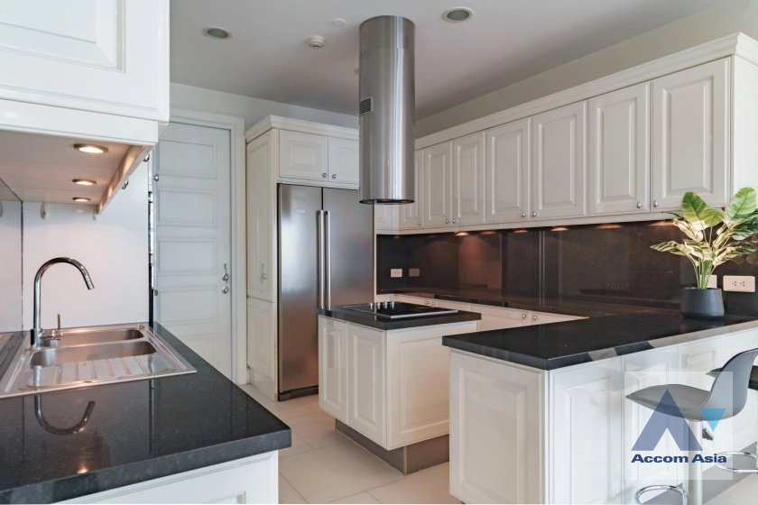 4  3 br Condominium for rent and sale in Sukhumvit ,Bangkok BTS Phrom Phong at Royce Private Residences AA30109