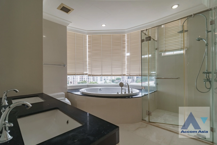 15  3 br Condominium for rent and sale in Sukhumvit ,Bangkok BTS Phrom Phong at Royce Private Residences AA30109