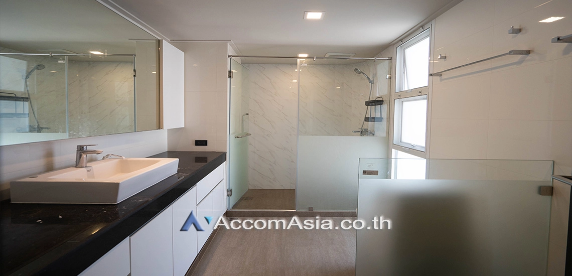 12  3 br Condominium for rent and sale in Sukhumvit ,Bangkok BTS Ekkamai at Regent On The Park 2 AA30112