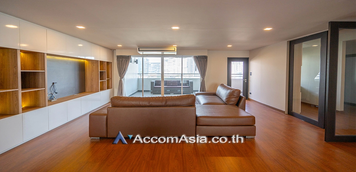 5  3 br Condominium for rent and sale in Sukhumvit ,Bangkok BTS Ekkamai at Regent On The Park 2 AA30112