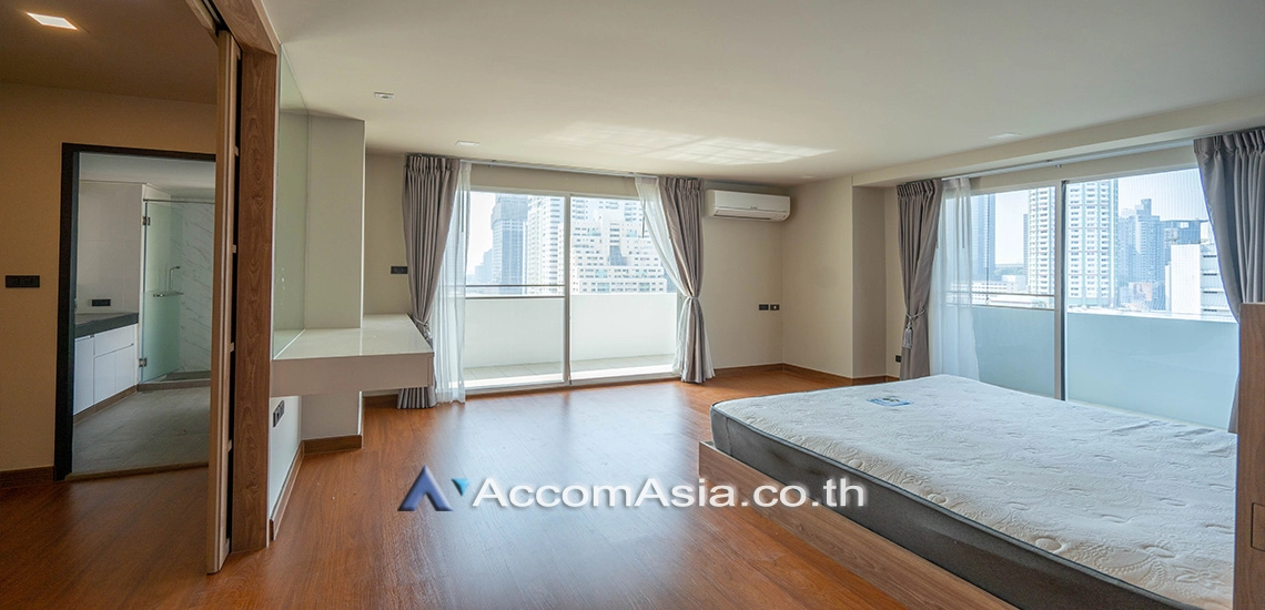 8  3 br Condominium for rent and sale in Sukhumvit ,Bangkok BTS Ekkamai at Regent On The Park 2 AA30112