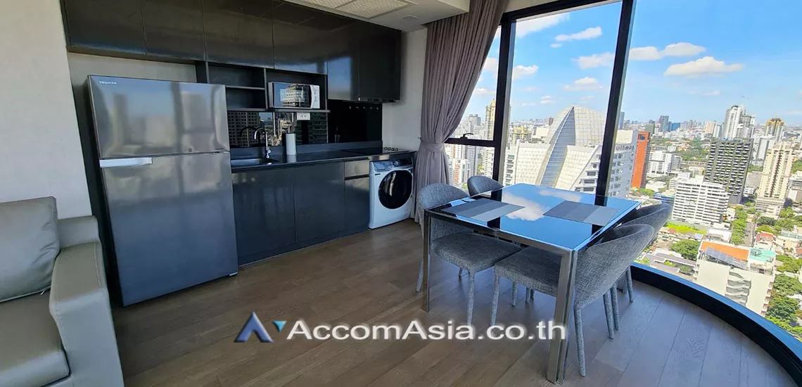 unit 2 Bedrooms  Condominium For Rent in Sukhumvit, Bangkok  near BTS Asok - MRT Sukhumvit (AA30117)