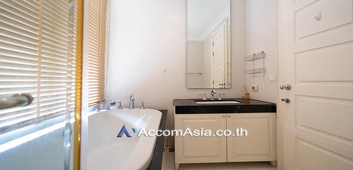 6  2 br Condominium For Rent in Sukhumvit ,Bangkok BTS Phrom Phong at Royce Private Residences AA30118