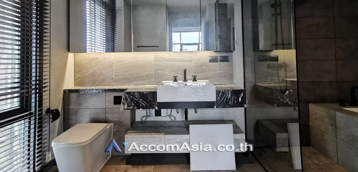 6  2 br Condominium For Rent in Sukhumvit ,Bangkok MRT Phetchaburi at The Lofts Asoke AA30119