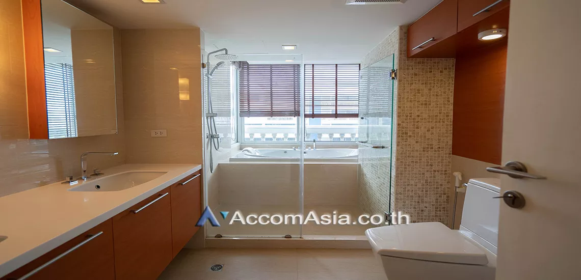 9  4 br Apartment For Rent in Sukhumvit ,Bangkok BTS Asok - MRT Sukhumvit at Homely Atmosphere AA30123