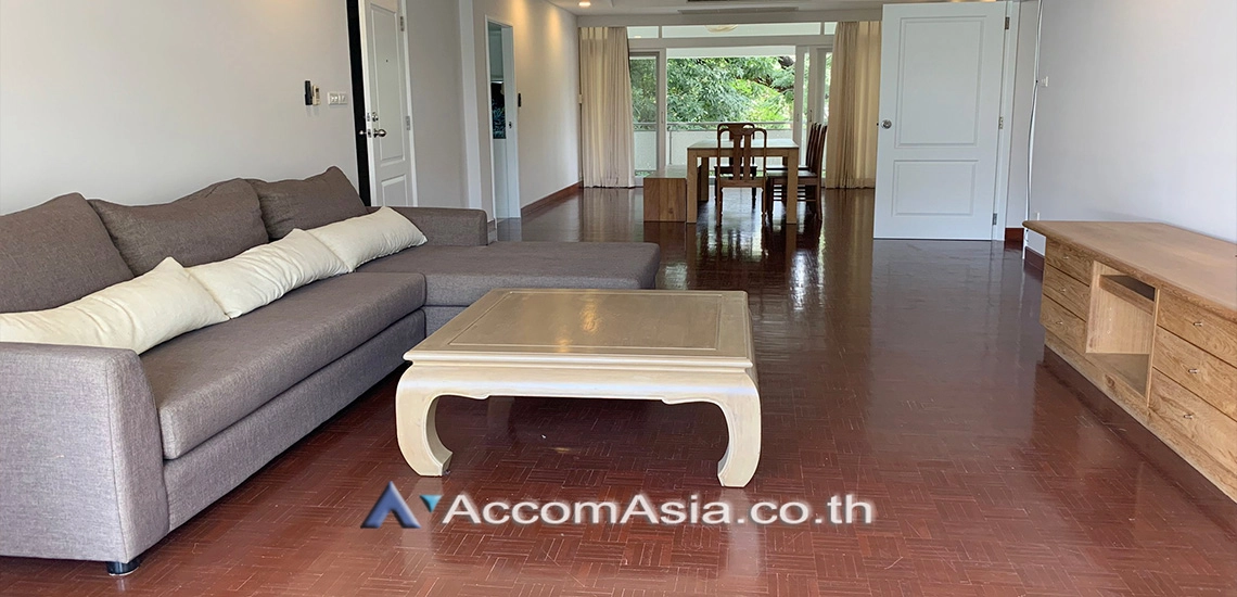 unitPet friendly |  3 Bedrooms  Apartment For Rent in Sathorn, Bangkok  near BTS Chong Nonsi (AA30129)