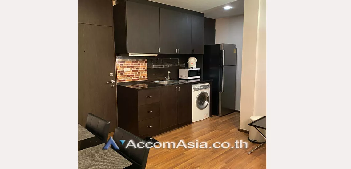 unit 2 Bedrooms  Condominium For Rent in Sukhumvit, Bangkok  near BTS Thong Lo (AA30138)