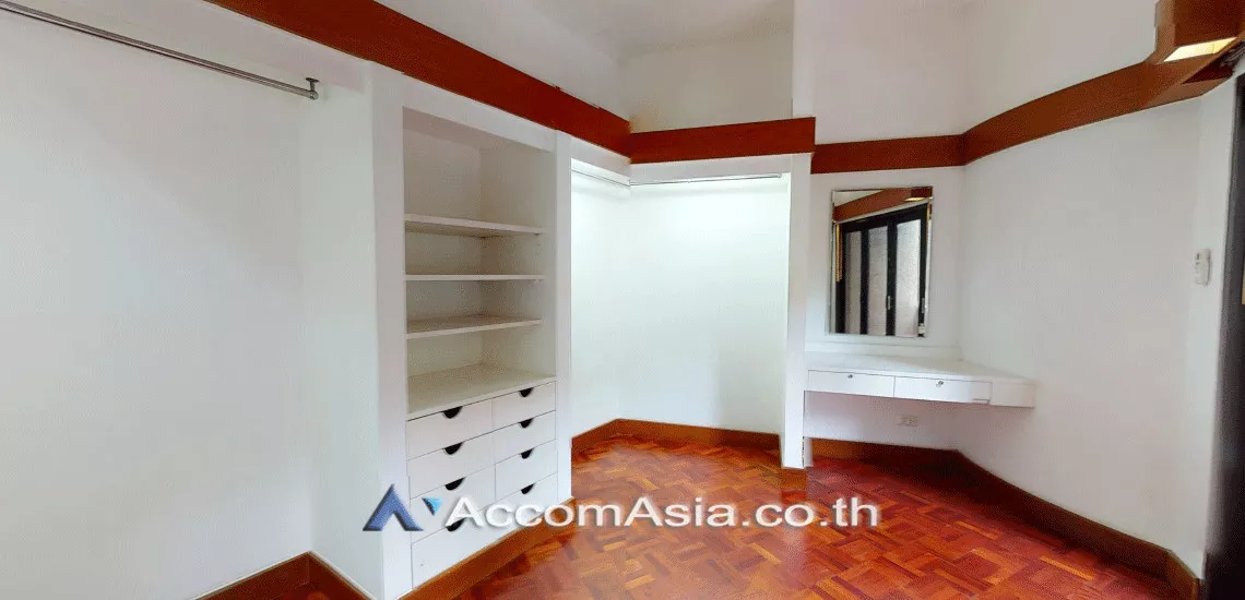 7  3 br Apartment For Rent in Ploenchit ,Bangkok BTS Ploenchit at Set among tropical atmosphere AA30141
