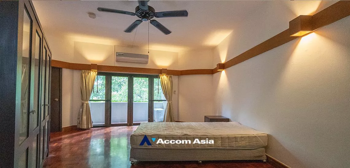 5  3 br Apartment For Rent in Ploenchit ,Bangkok BTS Ploenchit at Set among tropical atmosphere AA30142