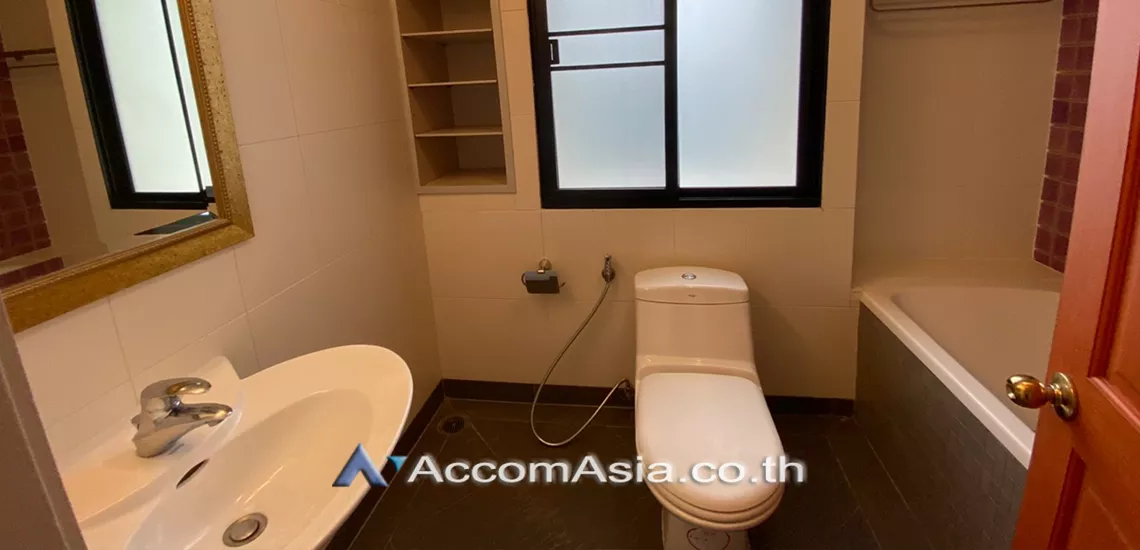 9  3 br Condominium For Rent in Sukhumvit ,Bangkok BTS Ekkamai at Cross Creek AA30151