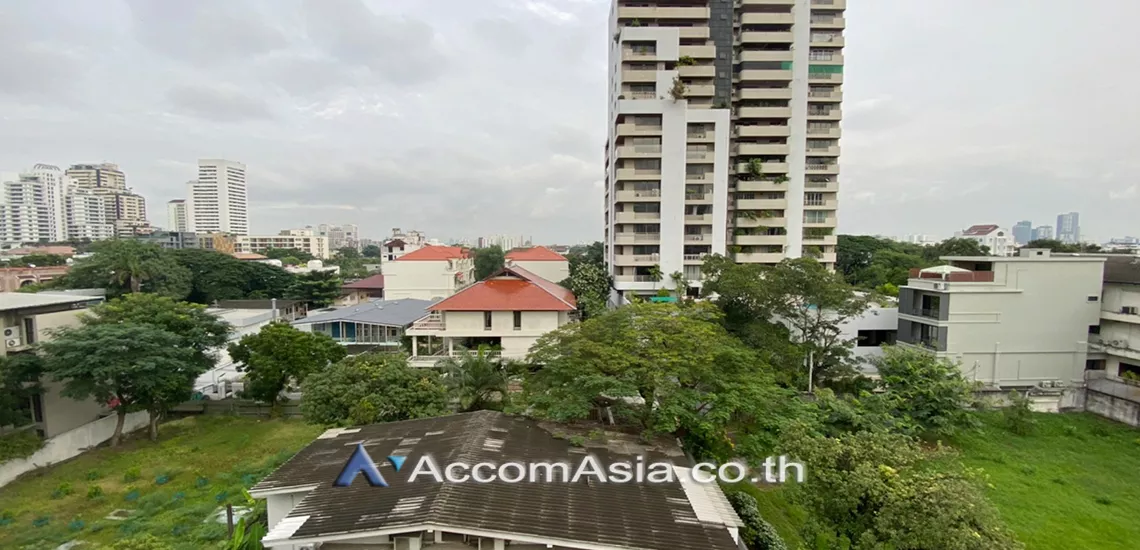 14  3 br Condominium For Rent in Sukhumvit ,Bangkok BTS Ekkamai at Cross Creek AA30151