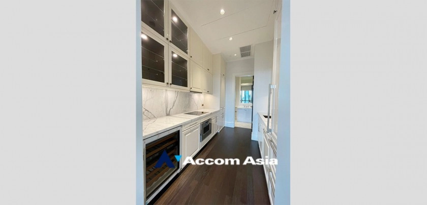 17  2 br Condominium For Sale in Ploenchit ,Bangkok BTS Ploenchit at 98 Wireless AA30155