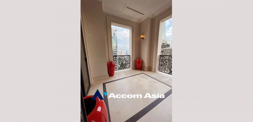  1  2 br Condominium For Sale in Ploenchit ,Bangkok BTS Ploenchit at 98 Wireless AA30155