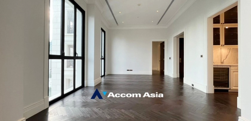 10  2 br Condominium For Sale in Ploenchit ,Bangkok BTS Ploenchit at 98 Wireless AA30155