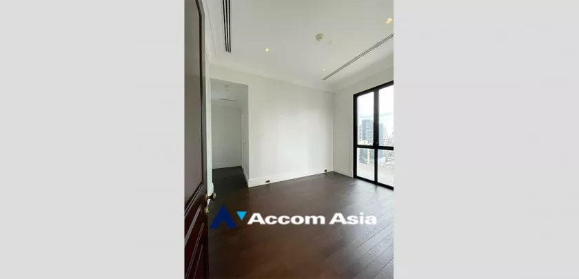 12  2 br Condominium For Sale in Ploenchit ,Bangkok BTS Ploenchit at 98 Wireless AA30155