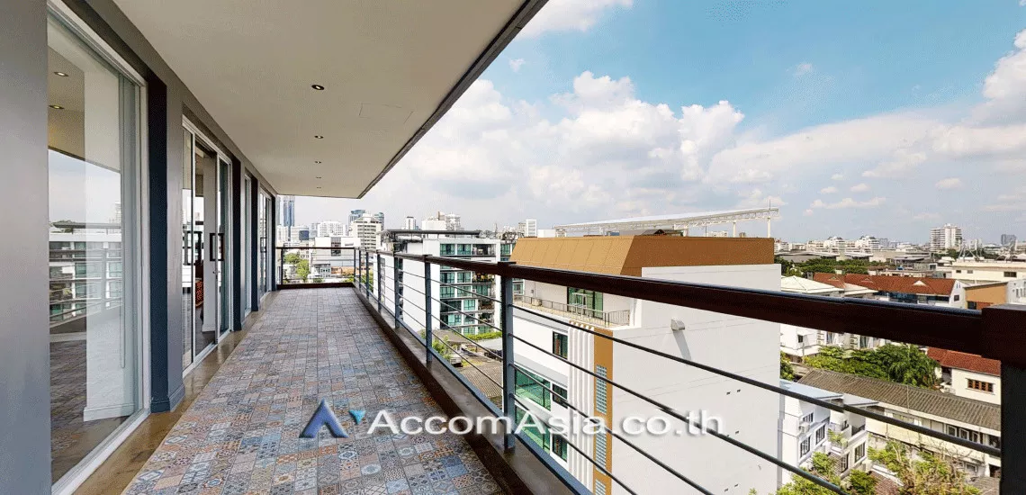 5  4 br Condominium For Rent in Sukhumvit ,Bangkok BTS Ekkamai at Penthouse Condominium 3 AA30156