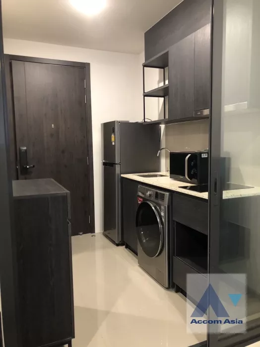 11  1 br Condominium For Rent in Ratchadaphisek ,Bangkok MRT Sutthisan at XT Huaikhwang  AA30158