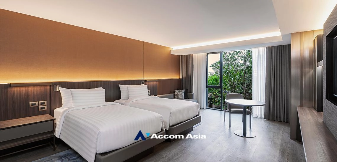 5  1 br Apartment For Rent in Sukhumvit ,Bangkok BTS Asok - MRT Sukhumvit at Low rise with convenient location AA30160