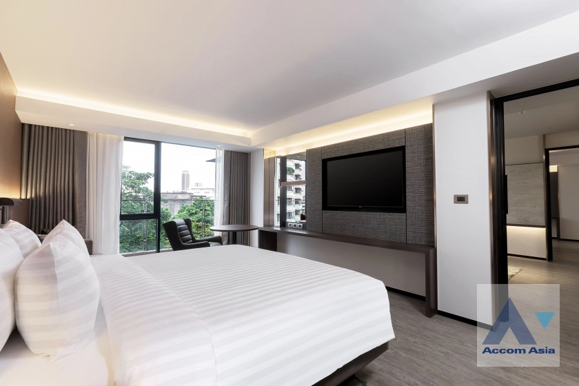 11  2 br Apartment For Rent in Sukhumvit ,Bangkok BTS Asok - MRT Sukhumvit - MRT Queen Sirikit National Convention Center at Low rise with convenient location AA30162