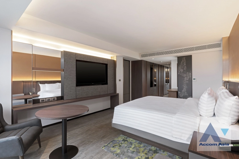 15  2 br Apartment For Rent in Sukhumvit ,Bangkok BTS Asok - MRT Sukhumvit - MRT Queen Sirikit National Convention Center at Low rise with convenient location AA30162