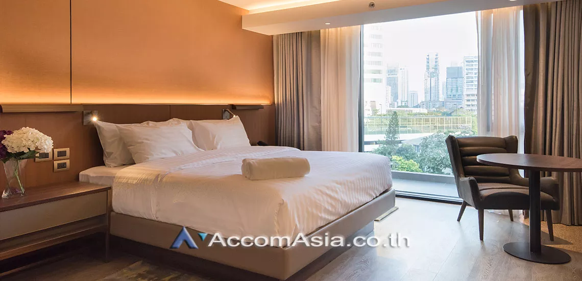 5  2 br Apartment For Rent in Sukhumvit ,Bangkok  at Low rise with convenient location AA30163